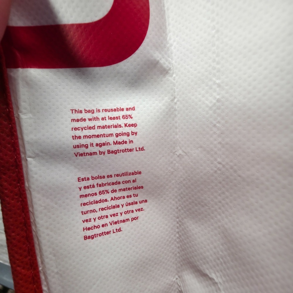 Lululemon Tote Lot of 2 Red White Christmas Holiday Reusable Shopping Gym Yoga - Picture 15 of 16